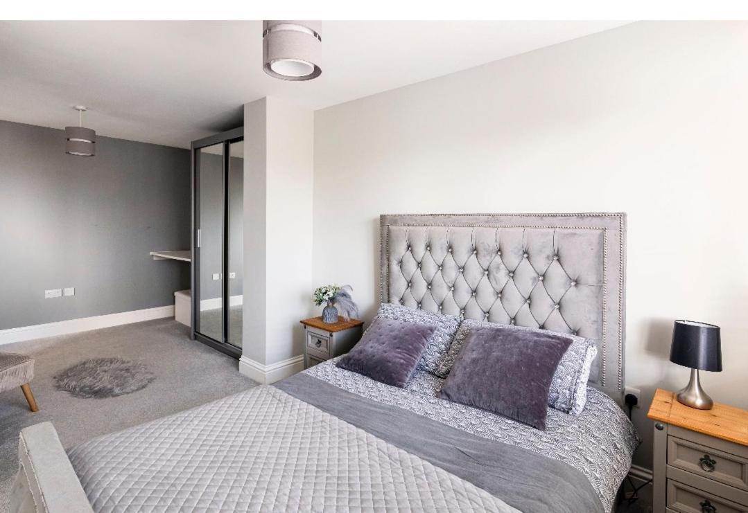 Luxury House 4 Ensuite Bedrooms, Free Parking ,Wifi 옥스퍼드 외부 사진