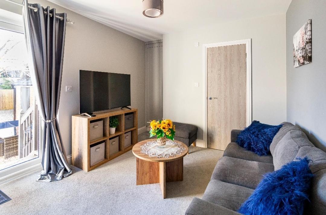 Luxury House 4 Ensuite Bedrooms, Free Parking ,Wifi 옥스퍼드 외부 사진