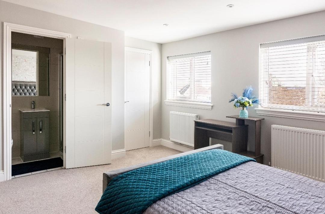 Luxury House 4 Ensuite Bedrooms, Free Parking ,Wifi 옥스퍼드 외부 사진